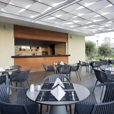 Akra V - Access To Akra Hotel