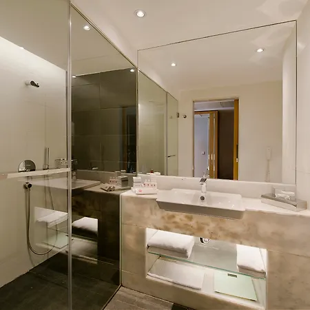 Akra V - Access To Akra Hotel Antalya